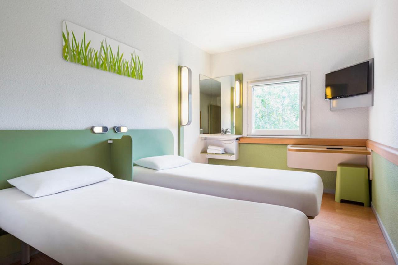 Ibis Budget Poitiers Nord Futuroscope Chasseneuil-du-Poitou Esterno foto