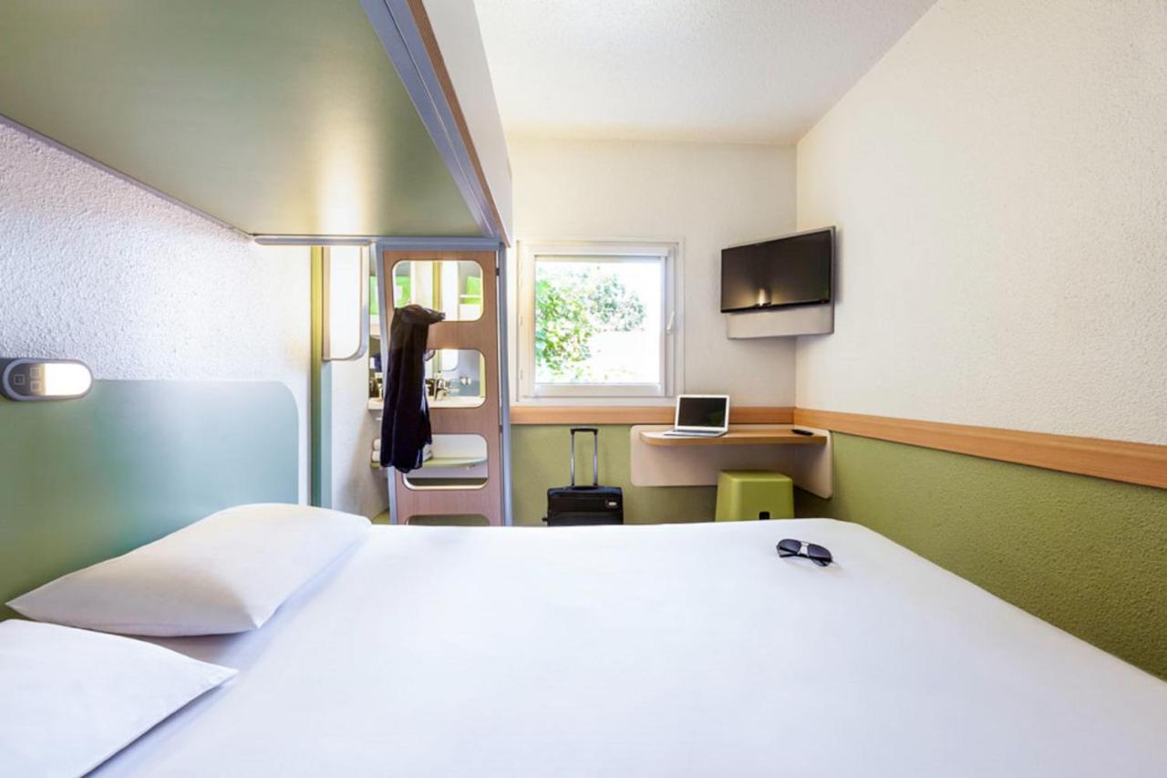 Ibis Budget Poitiers Nord Futuroscope Chasseneuil-du-Poitou Esterno foto