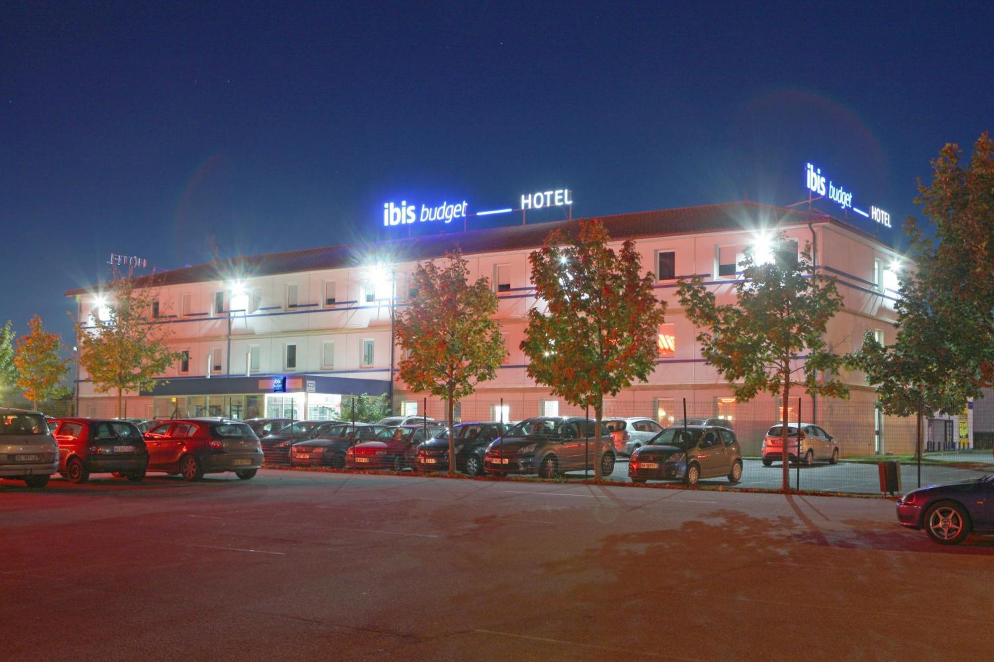 Ibis Budget Poitiers Nord Futuroscope Chasseneuil-du-Poitou Esterno foto