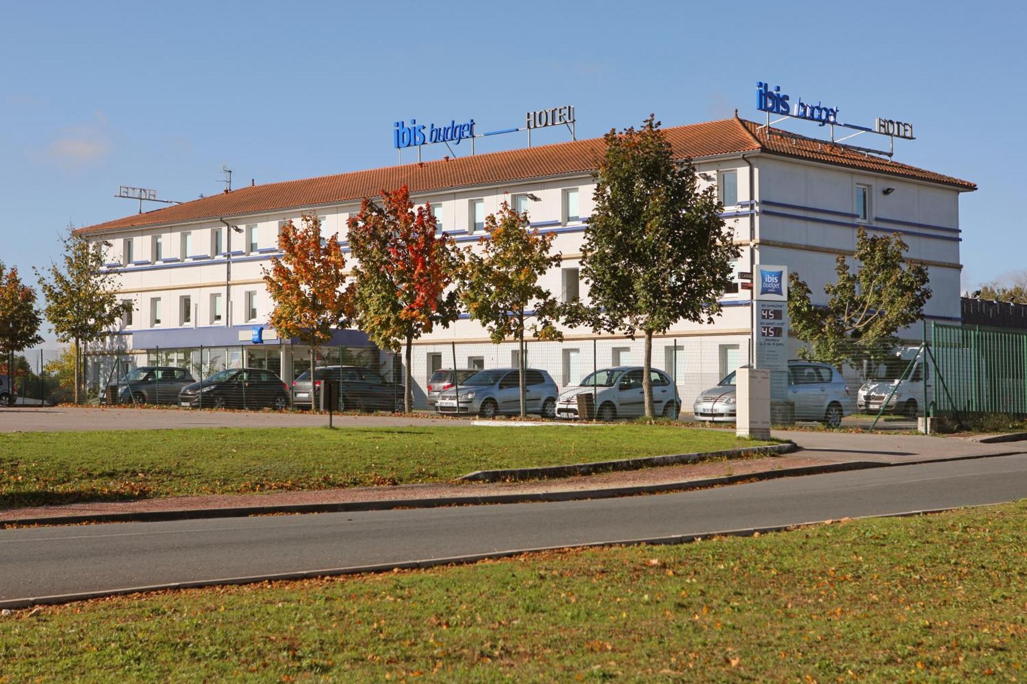Ibis Budget Poitiers Nord Futuroscope Chasseneuil-du-Poitou Esterno foto