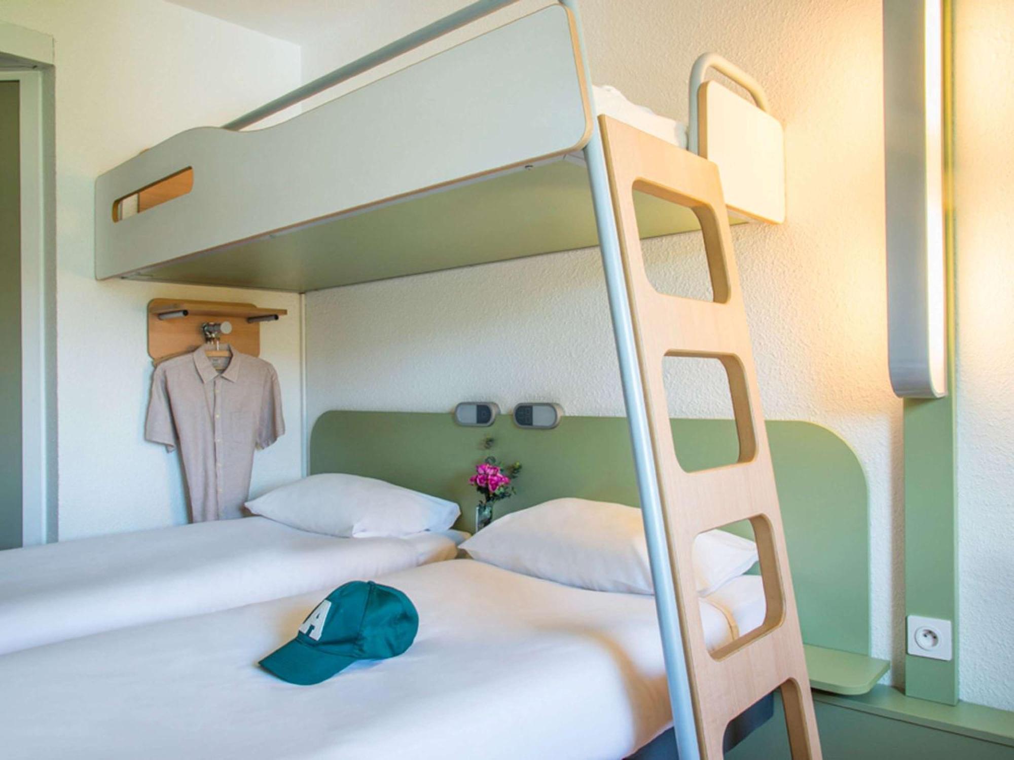 Ibis Budget Poitiers Nord Futuroscope Chasseneuil-du-Poitou Esterno foto